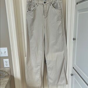 Beige Wide-Leg Jeans